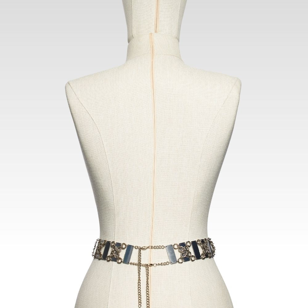 Pleksi ve Örgü Zırh Detaylı Kemer