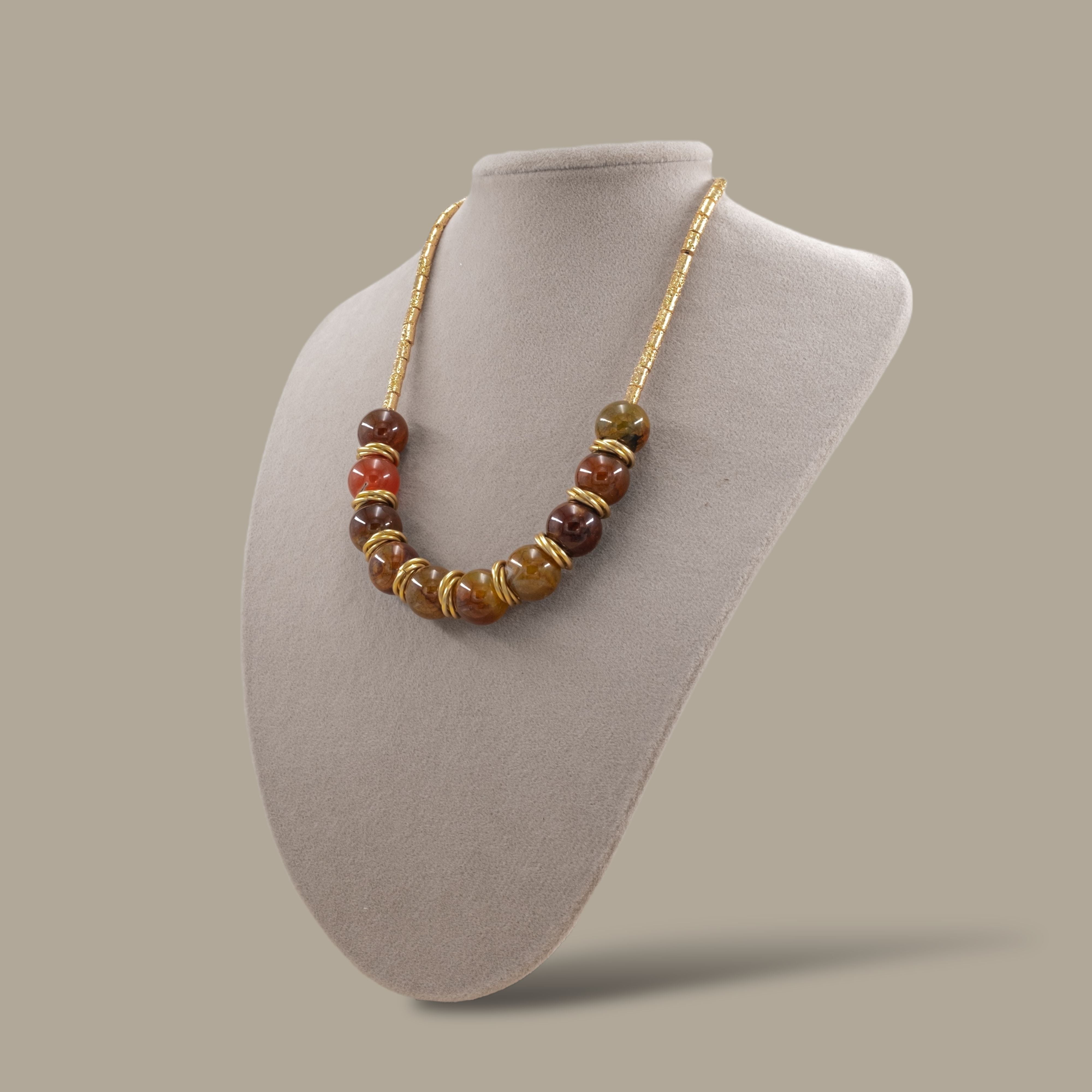 Gold Lav Taşı ve Akik Doğal Taş Detaylı Kolye