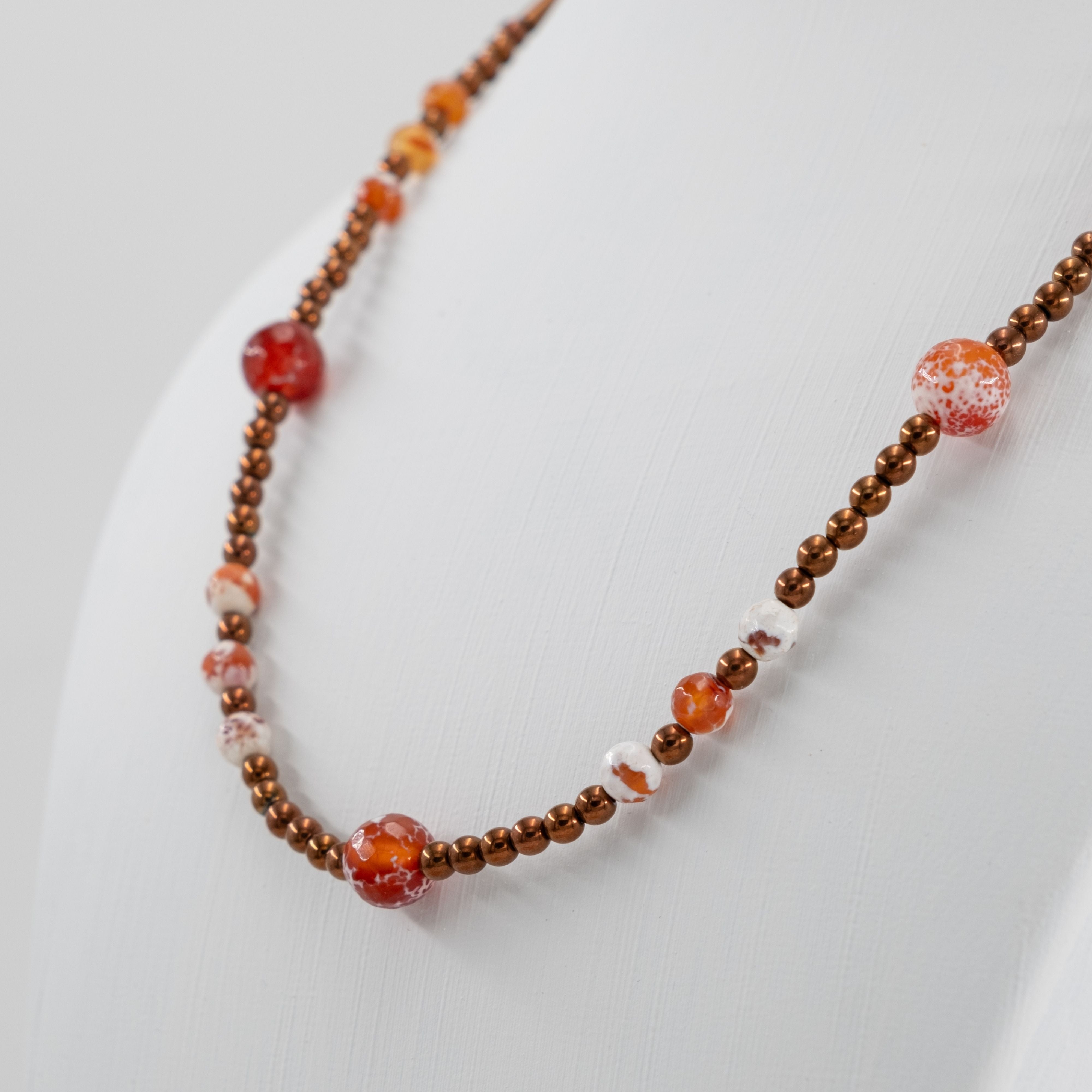 Akik ve Hematit Detaylı Minimal Kolye