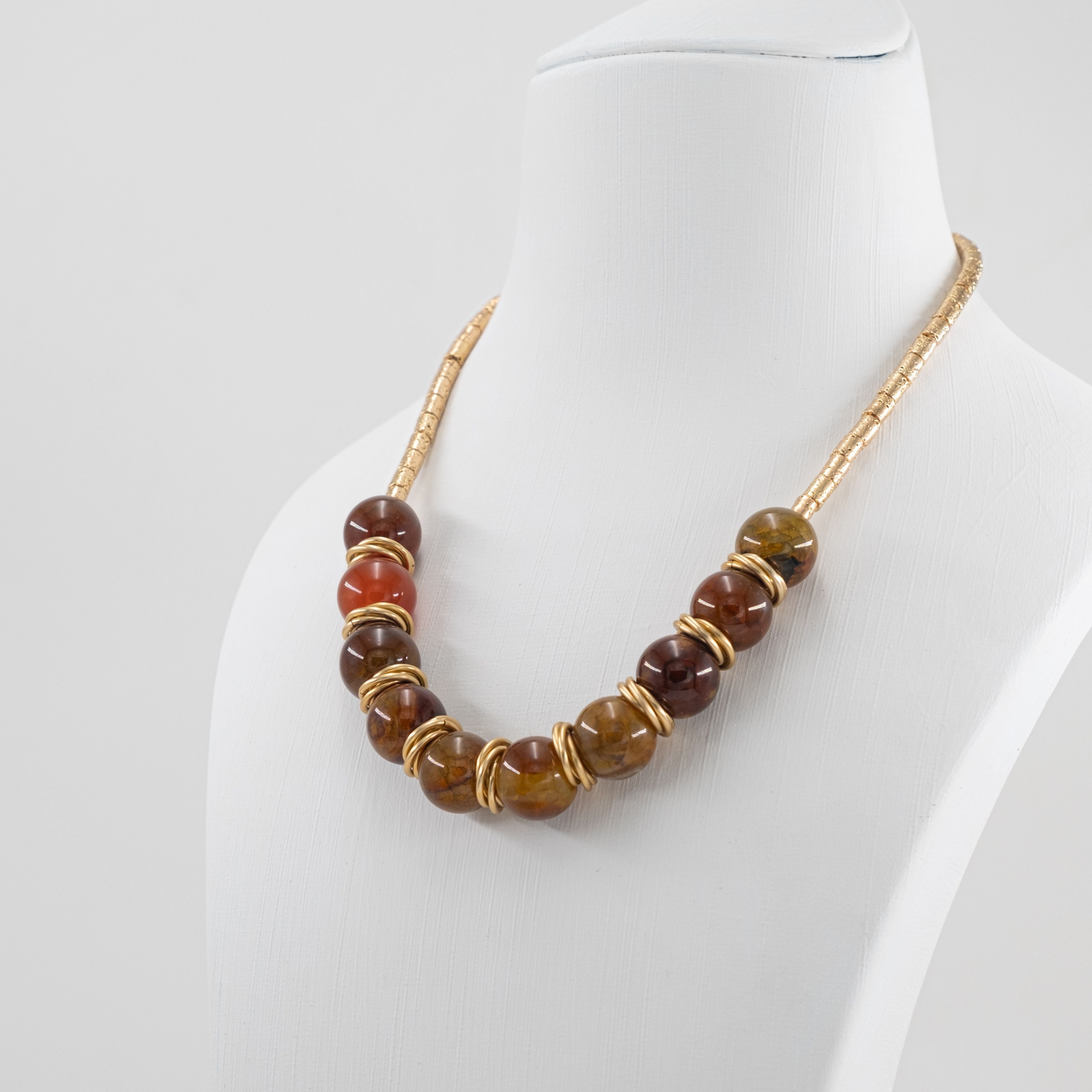 Gold Lav Taşı ve Akik Doğal Taş Detaylı Kolye