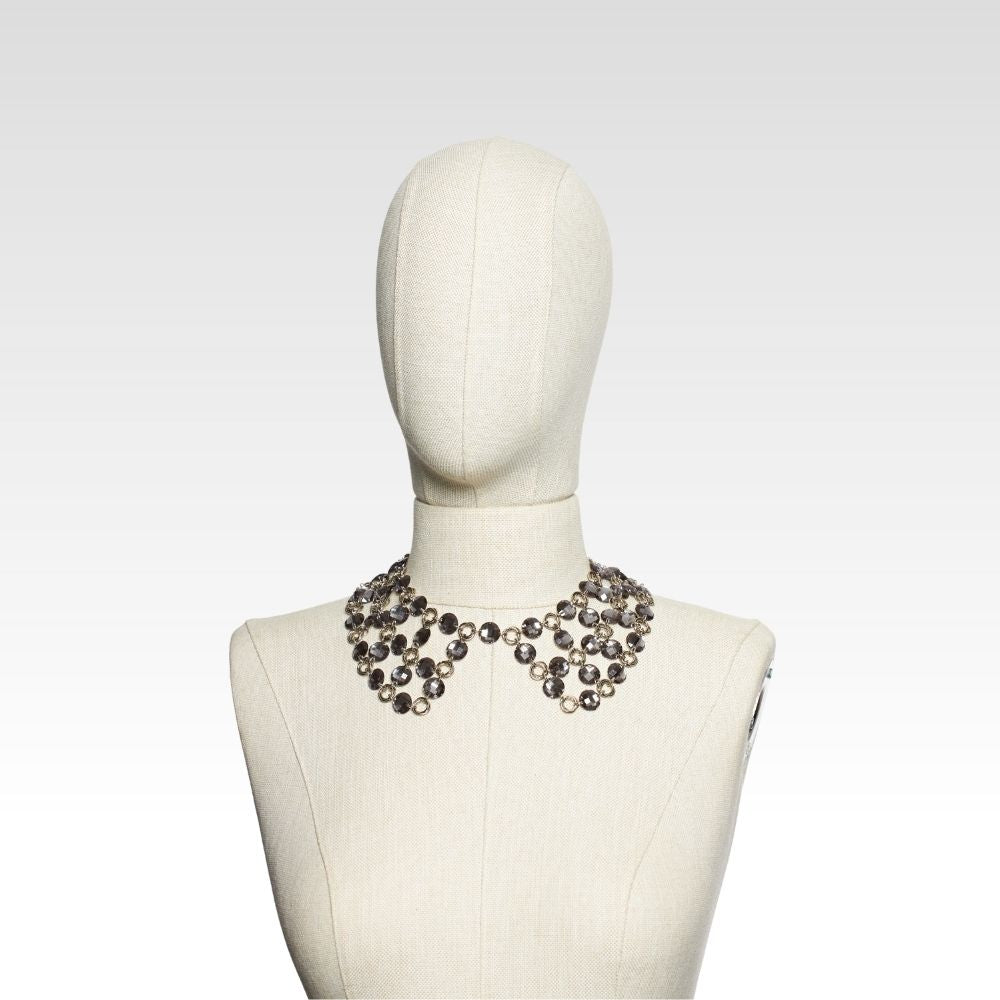 Füme Renkli Akrilik Taşlı Yaka Kolye