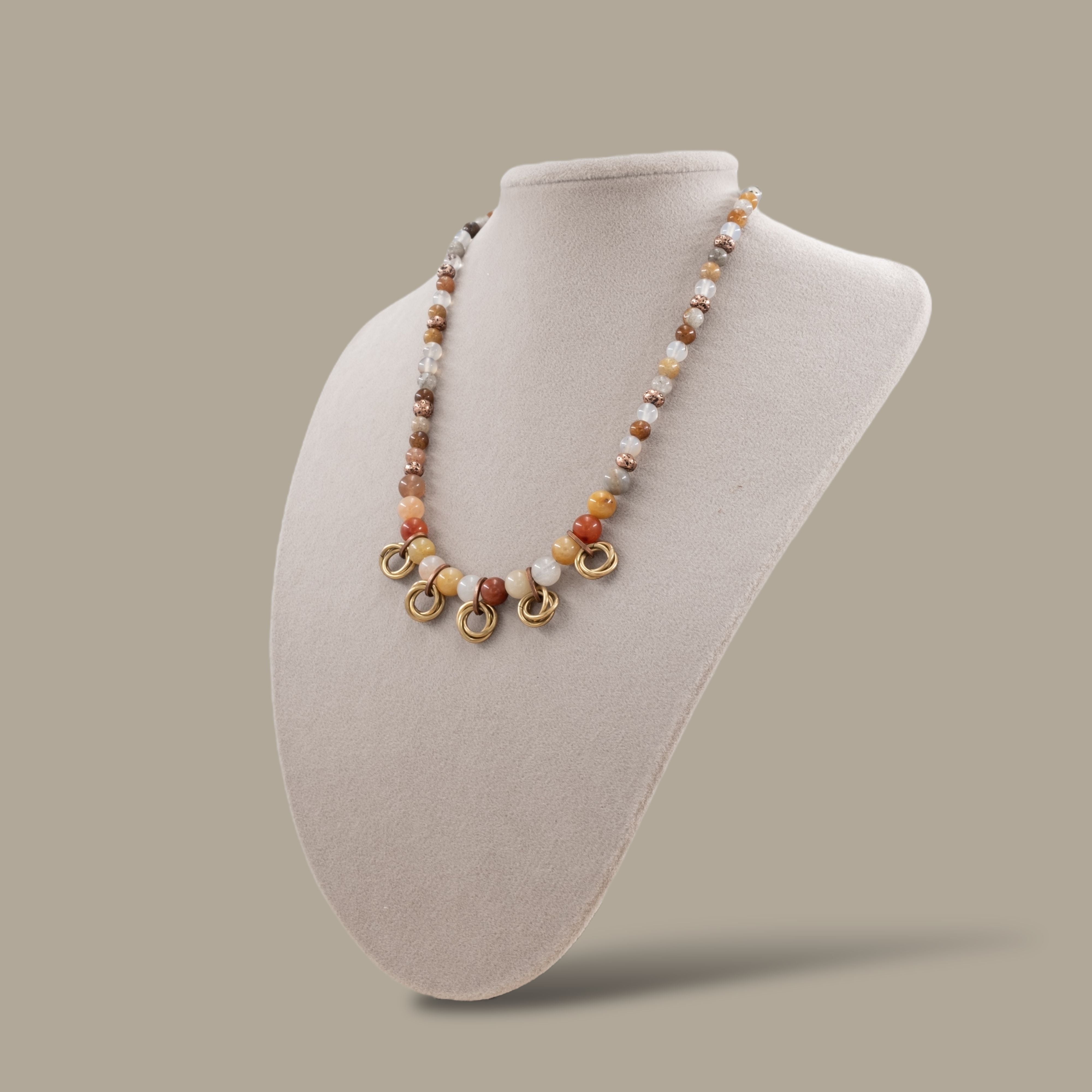 Bronz Örgü Zırh ve Akik Taşı Detaylı Kolye