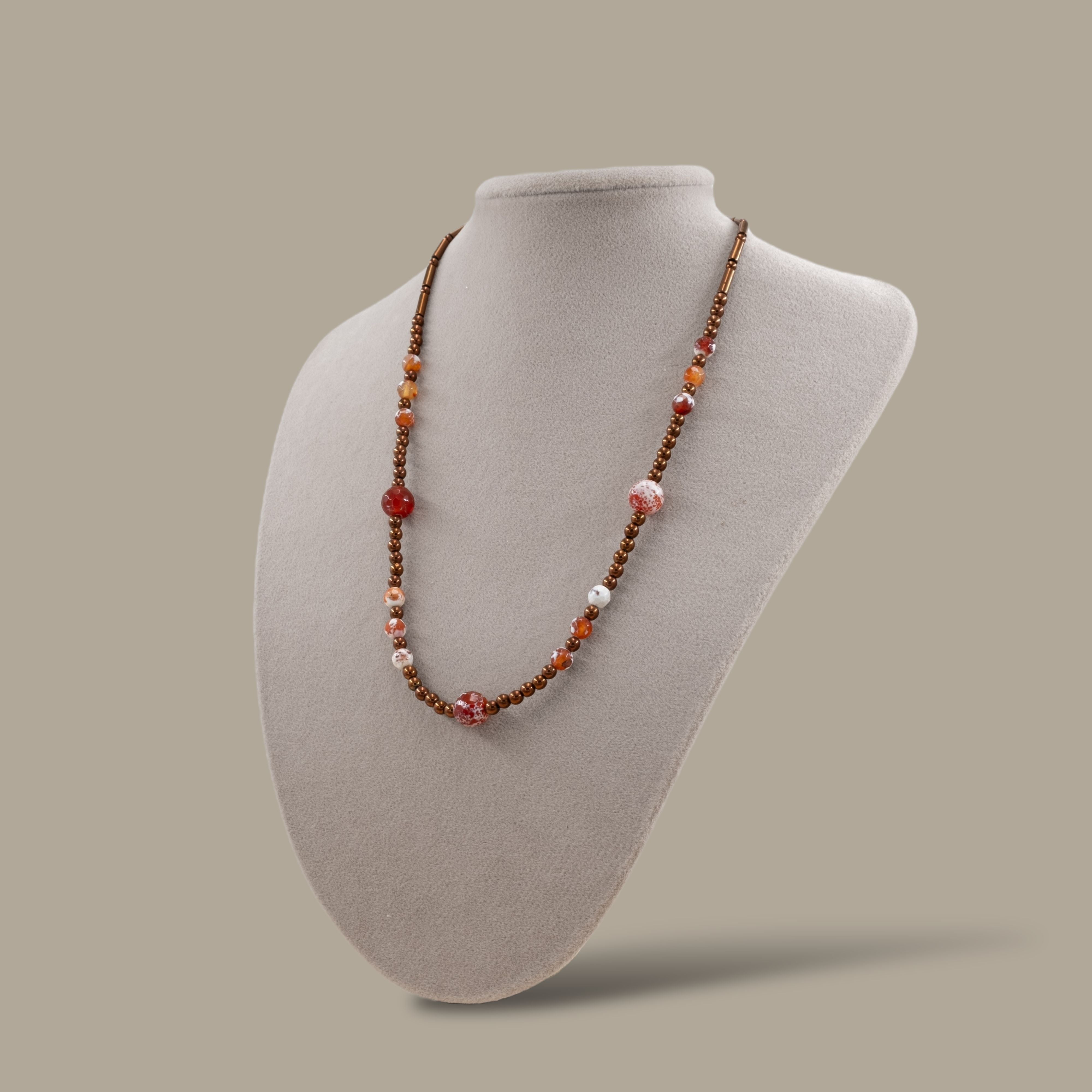 Akik ve Hematit Detaylı Minimal Kolye