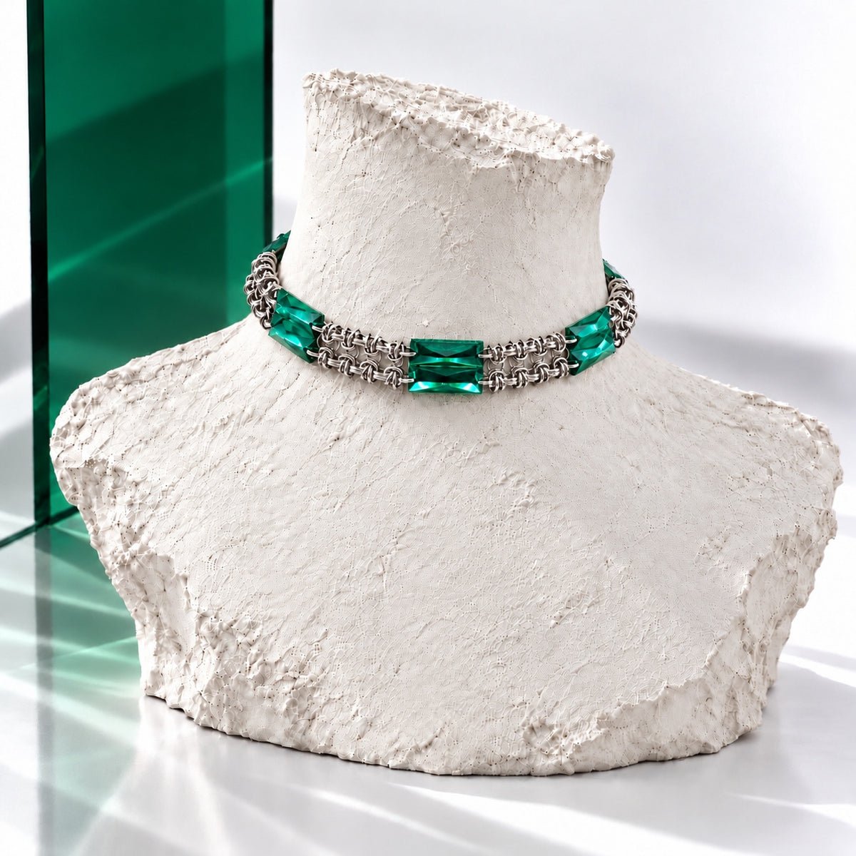 Akrilik Kristal Zırh Örgü Choker Siyah · DJE080