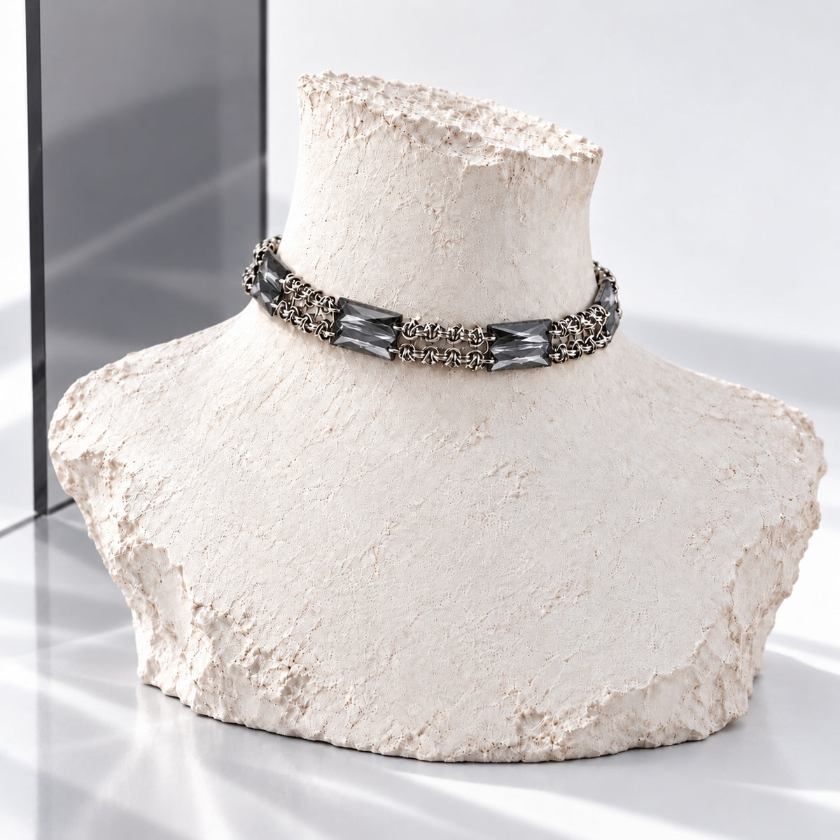 Akrilik Kristal Zırh Örgü Choker - Mor · DJE081
