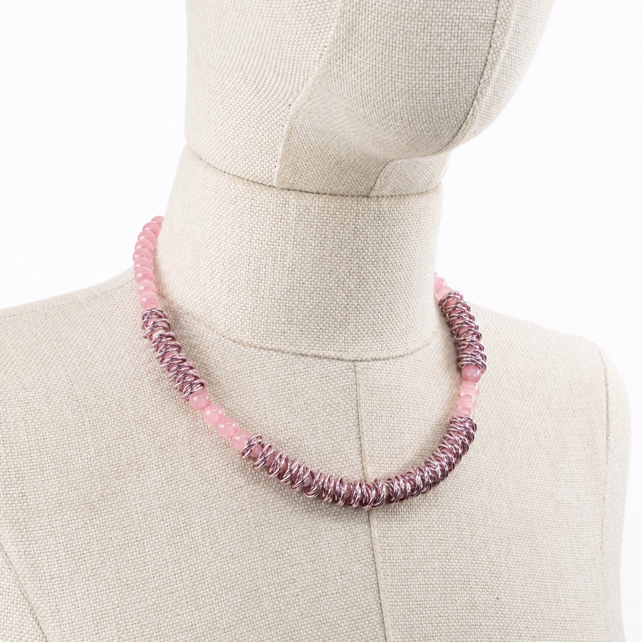 Pembe